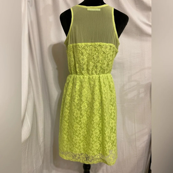 Maurice’s Lime Green Lace Dress Size Medium - Picture 5 of 7
